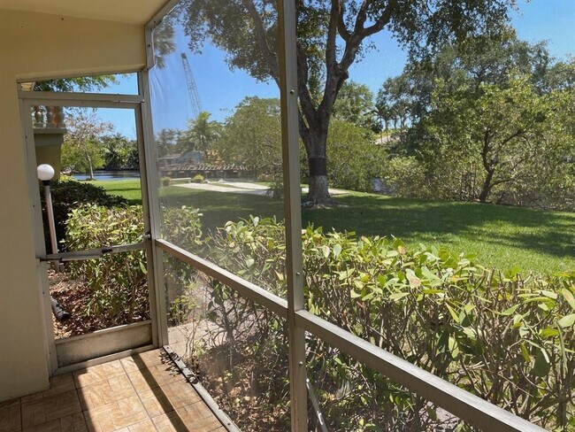 Foto del edificio - 140 NE 19th Ct