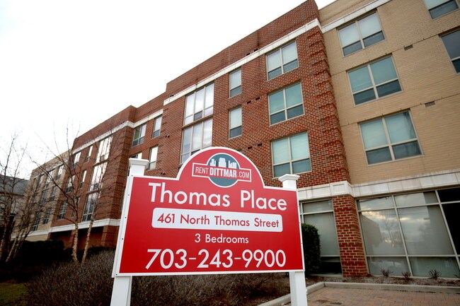 Foto del edificio - Thomas Place