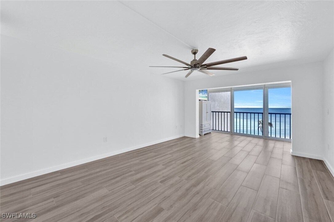 Foto principal - 25820 Hickory Blvd