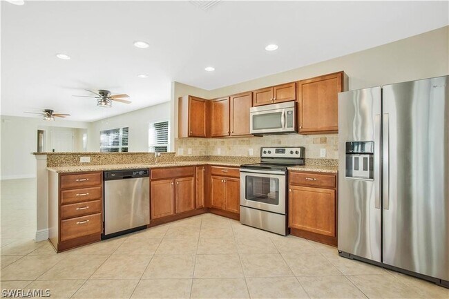 Building Photo - 7945 Guadiana Way