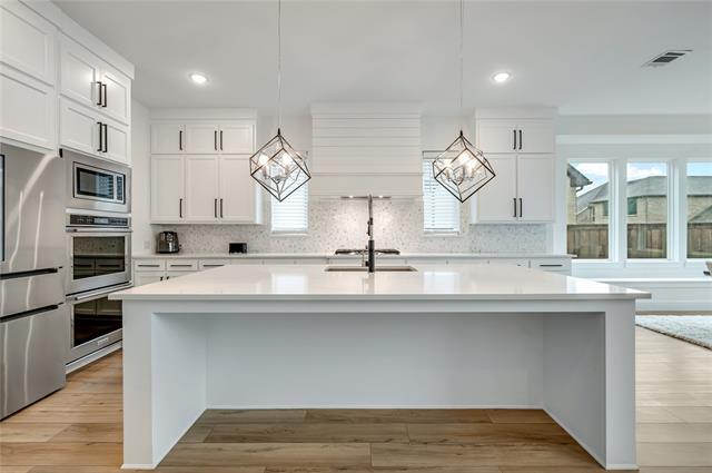 Building Photo - 3830 Ironwood Dr