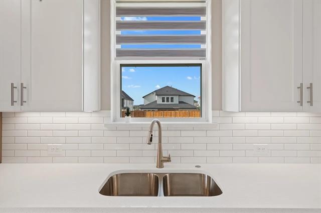 Foto del edificio - 11503 Empress Dr