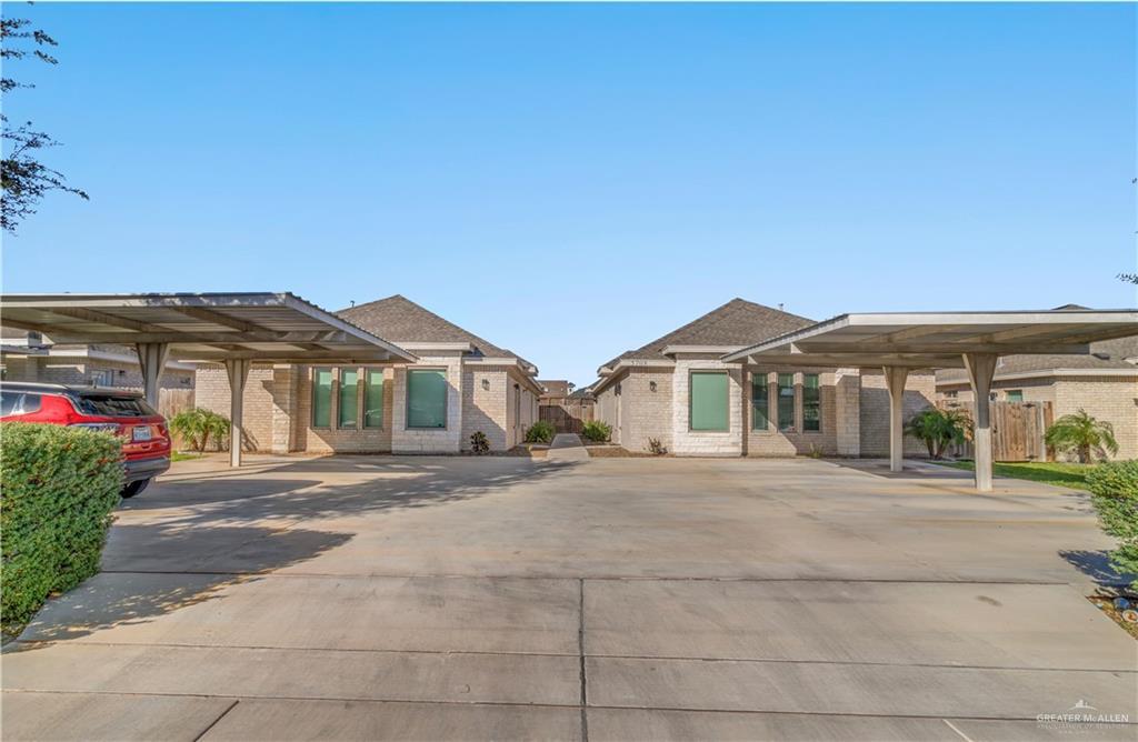 Primary Photo - 12 Nightingale Ave