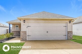 Building Photo - 65 Jonathan Dr