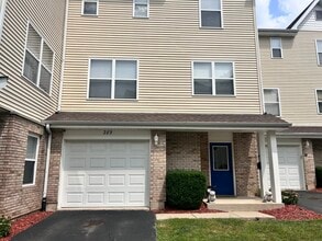 Building Photo - 289 Pamela Ct