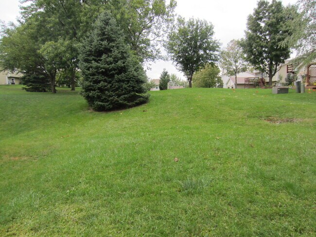 Building Photo - 148 Regency Dr