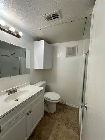 Foto del edificio - 9825 Walnut St