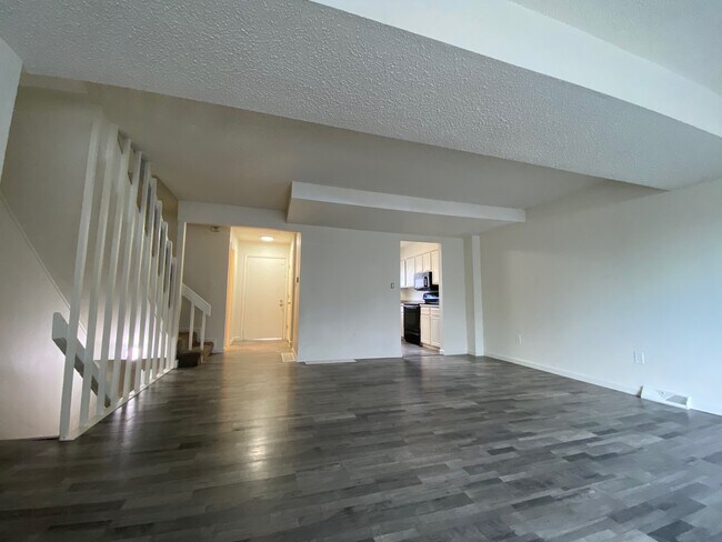 Foto del edificio - 14472 E Mississippi Ave