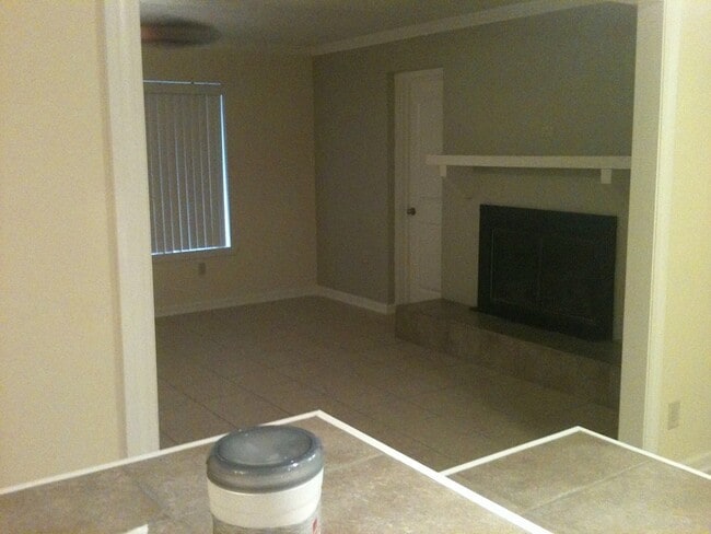 Foto del edificio - Central 3BR Home