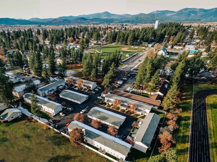 Northwoods Townhomes 1810 N Keystone Ct Post Falls, ID Apartments