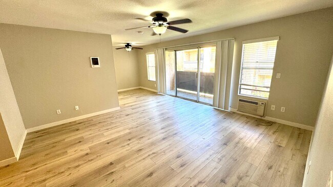 Foto del edificio - 6901 Alvarado Rd