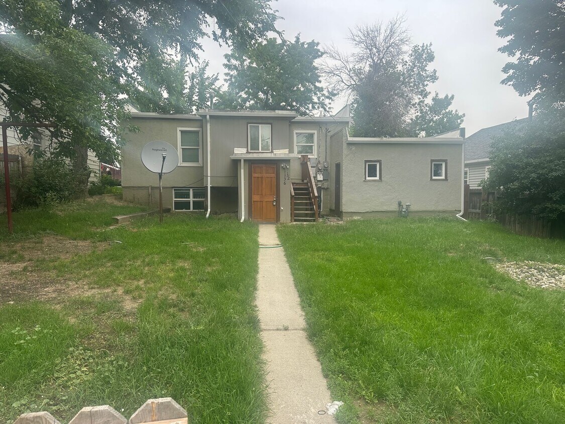 Primary Photo - 218 1/2-1136 1/2 Terry Ave