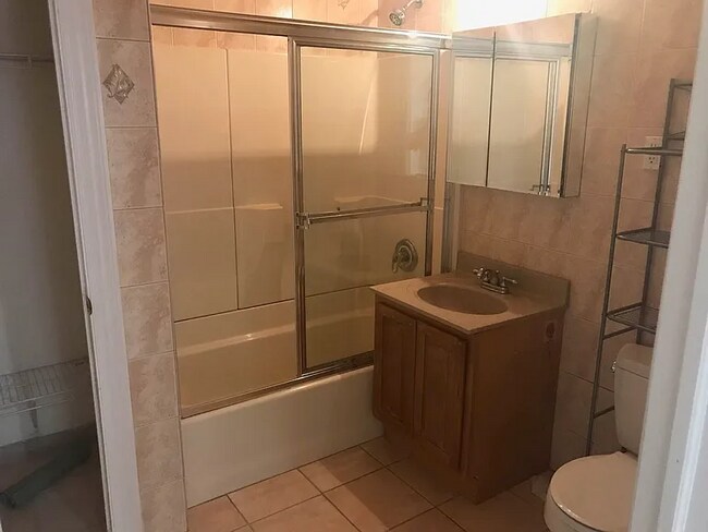 Foto del edificio - 142-37 38th Ave