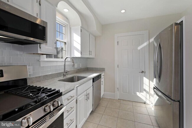 Foto del edificio - 4816 Leland St