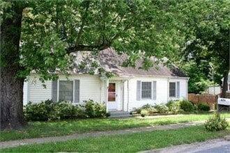 Building Photo - 626 Burbank Cir