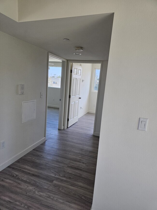 HALLWAY TO BEDROOMS - 16222 S Ainsworth St