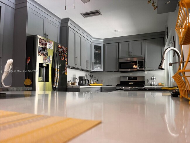 Foto del edificio - 12381 NW 29th Manor