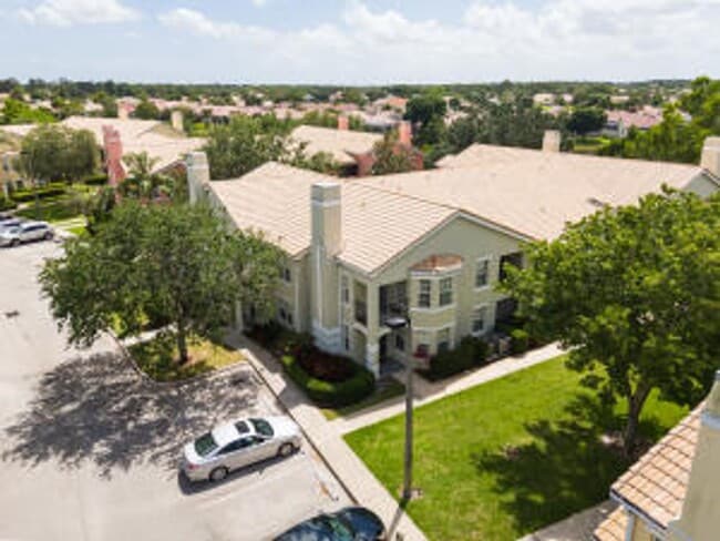 Building Photo - 140 SW Peacock Blvd