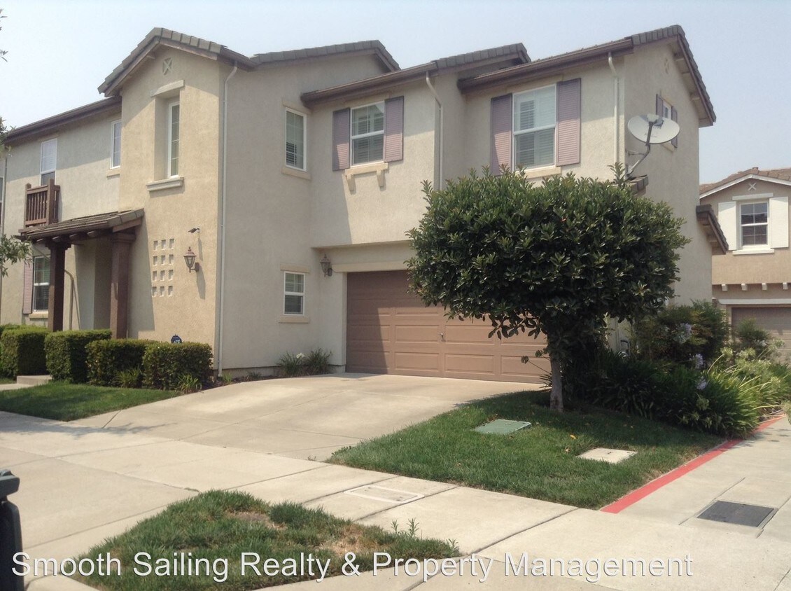 Primary Photo - 3 br, 2.5 bath House - 281 Candela Cir