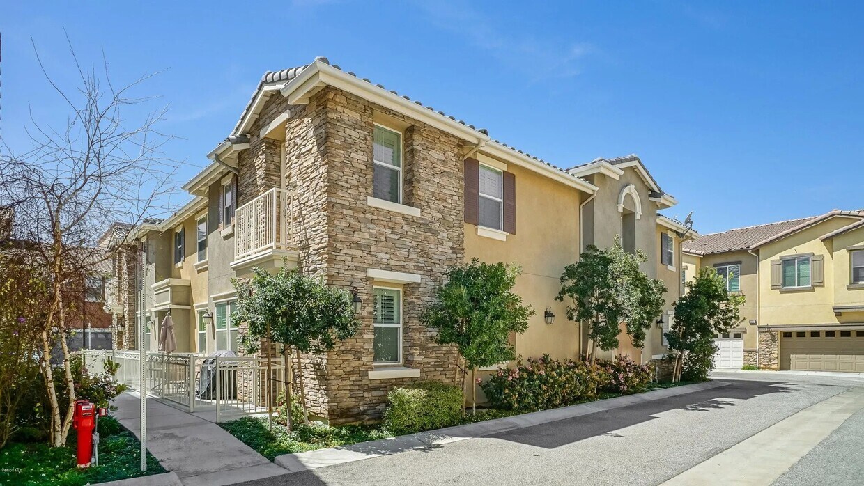 4321 Green Pasture Ln, Simi Valley, CA 93063 Townhome Rentals in Simi