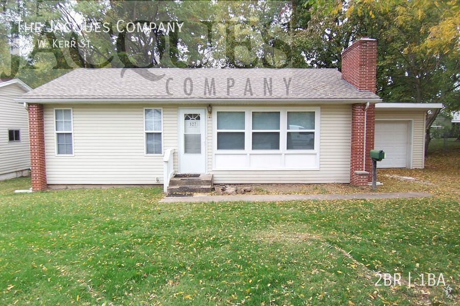 Primary Photo - Very Nice Clean 2 Bedroom 1 Bath 1 Car Gar...