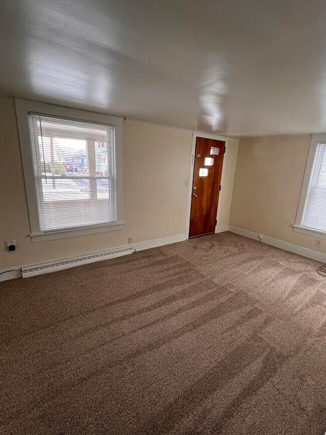 Building Photo - 22 Stambaugh Street