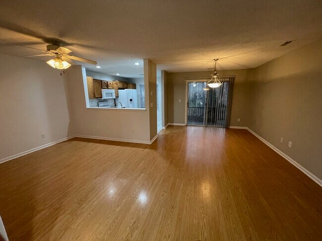 Building Photo - 5956 Prescott Ct