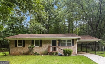 Building Photo - 599 Plainville Dr SW