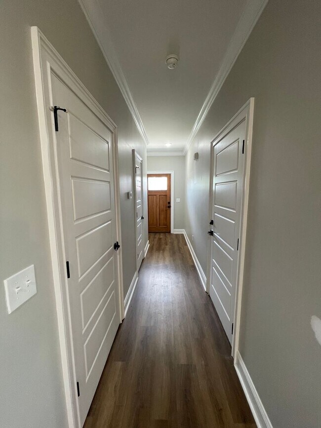 Foto del edificio - New 3/2.5 Townhouse in Downtown Rome $2,295