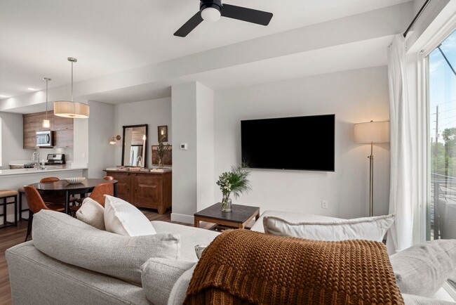 Free to apply to this beautiful Townhome ... - Free to apply to this beautiful Townhome  ...