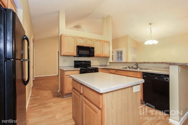 Building Photo - 13208 N 55th Ave