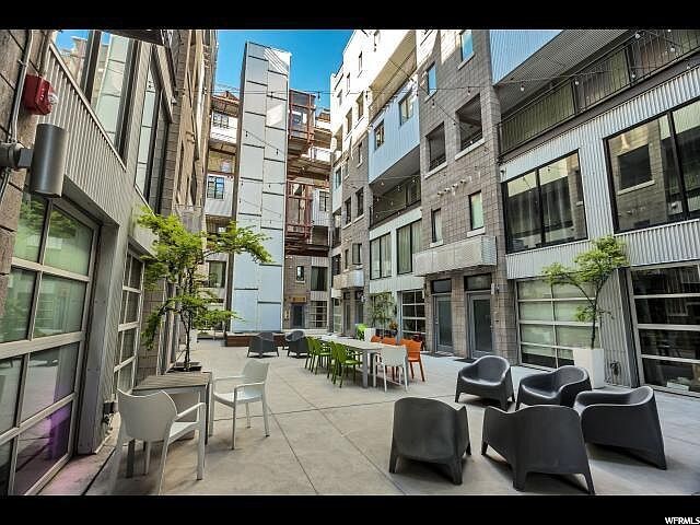 Foto del edificio - 360 Broadway