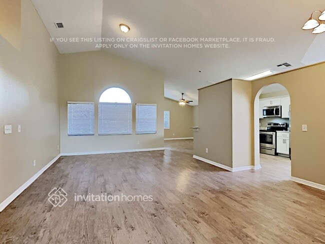 Foto del edificio - 12864 Maribou Cir