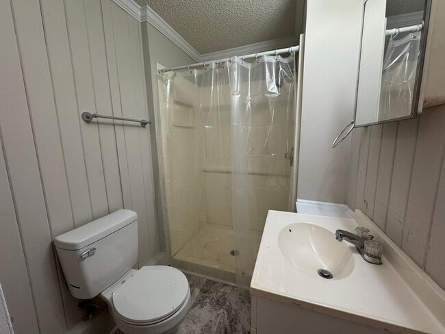 Foto del edificio - AVAILABLE TO SHOW!