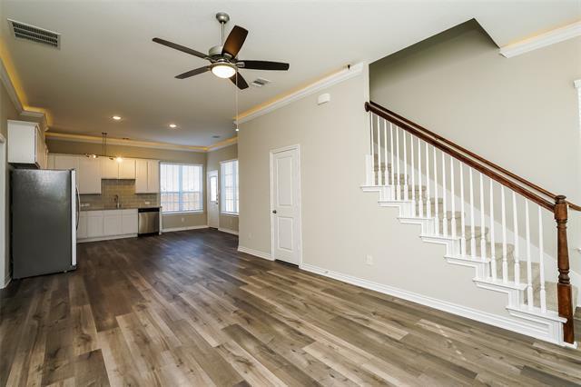 Building Photo - 2628 Aurora Ln