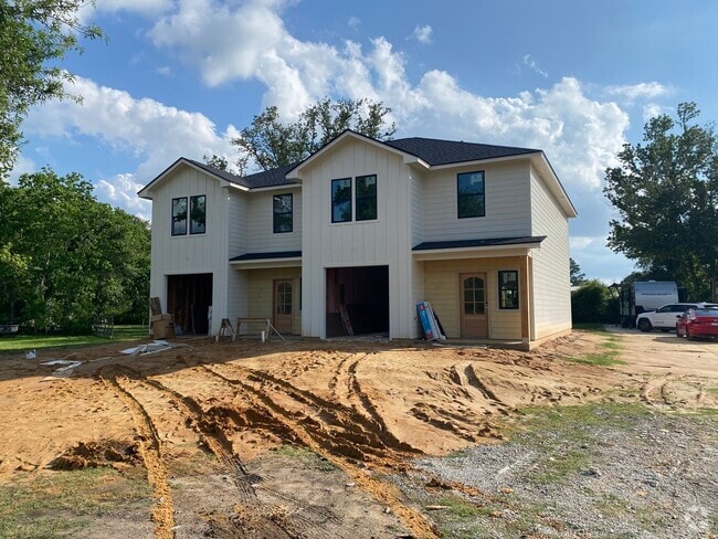 Building Photo - 3550 Granger Ln