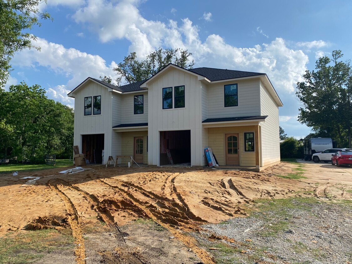 Foto principal - 3550 Granger Ln