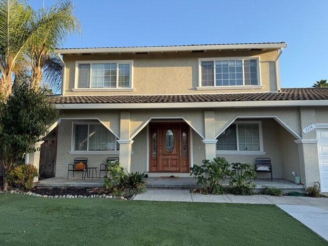 Building Photo - 3334 Dias Dr