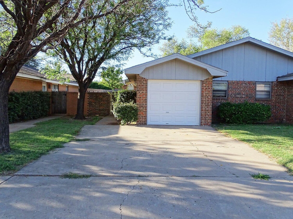 Primary Photo - 6109 38th St