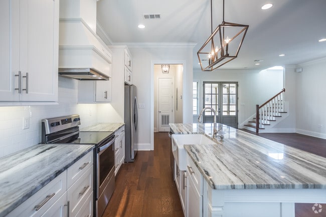 Interior Photo - Wellington Place