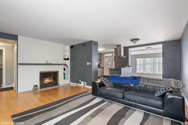 Foto del edificio - 9433 Lincolnwood Dr