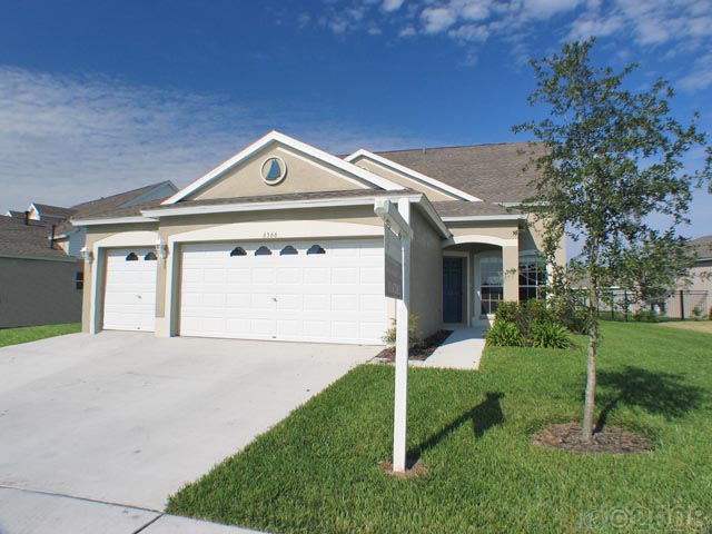 Primary Photo - 6366 Bridgecrest Dr | FishHawk Ranch
