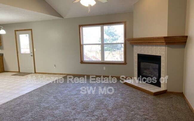 Foto del edificio - 4501 W Westwood Dr