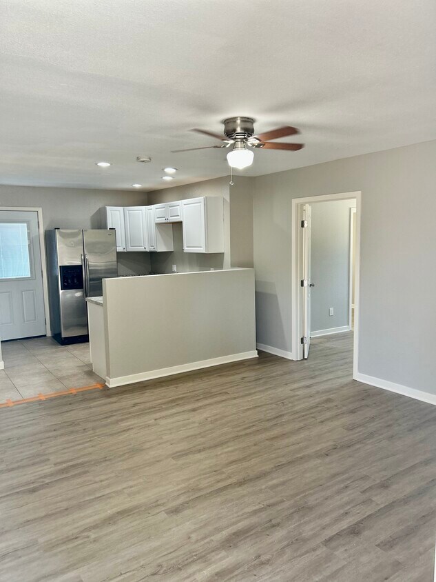 Kitchen View 1 - 1035 Olive Ave