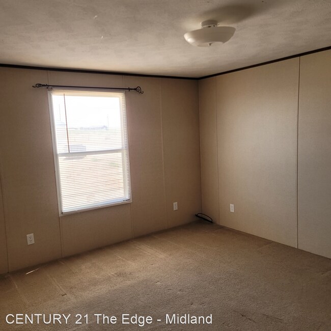 Building Photo - 3 br, 2 bath House - 6801 ECR 55