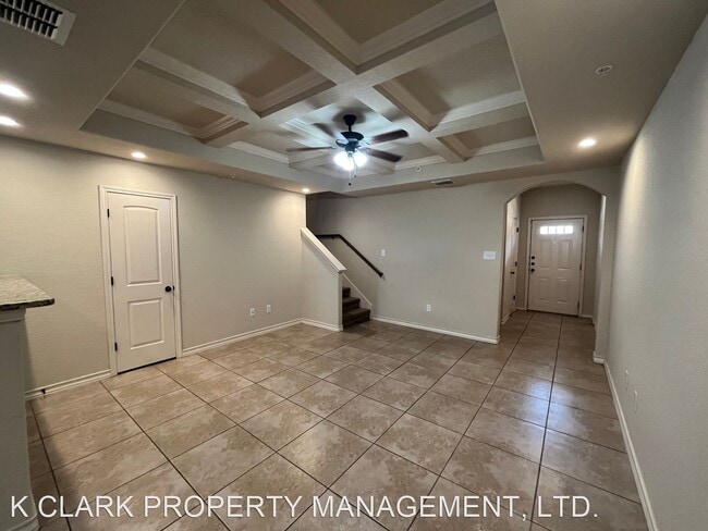 Building Photo - 3 br, 2.5 bath House - 7109 MICAYLA COVE #102