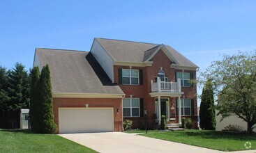 Building Photo - 17251 Russett Farm Dr