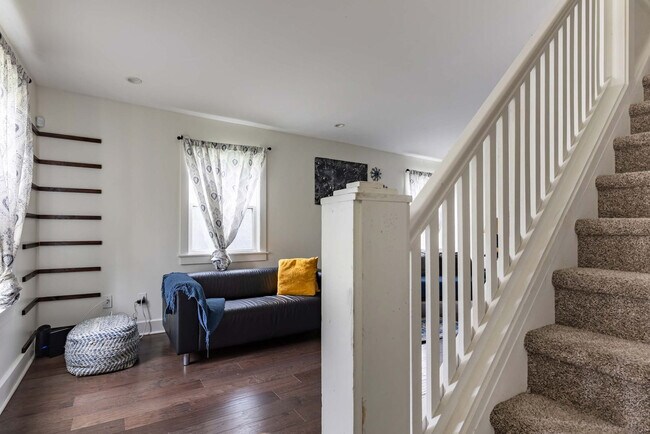 Foto del edificio - 3203 Sutherland Ave