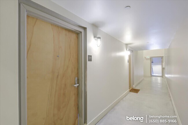 Foto del edificio - 1488 Harrison St