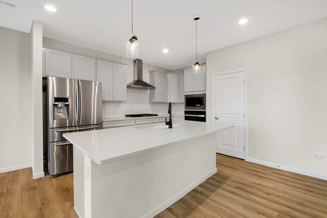 Foto del edificio - 2759 Lawlor Ln